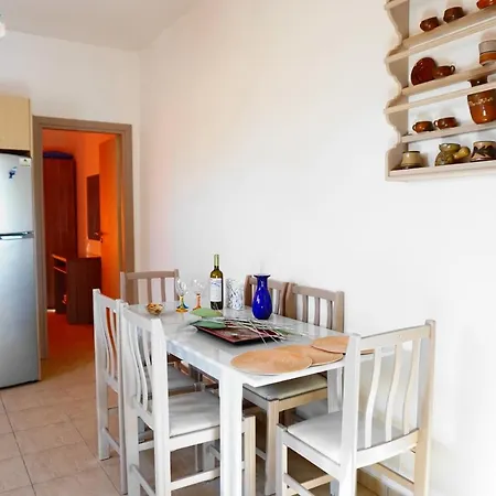 The Blue Leaf Family