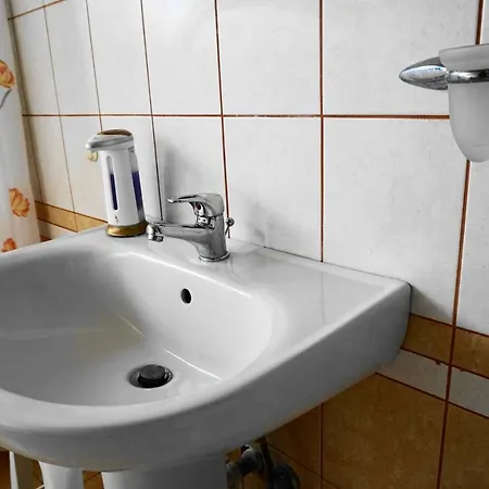 Вилла The Blue Leaf Family Геннади