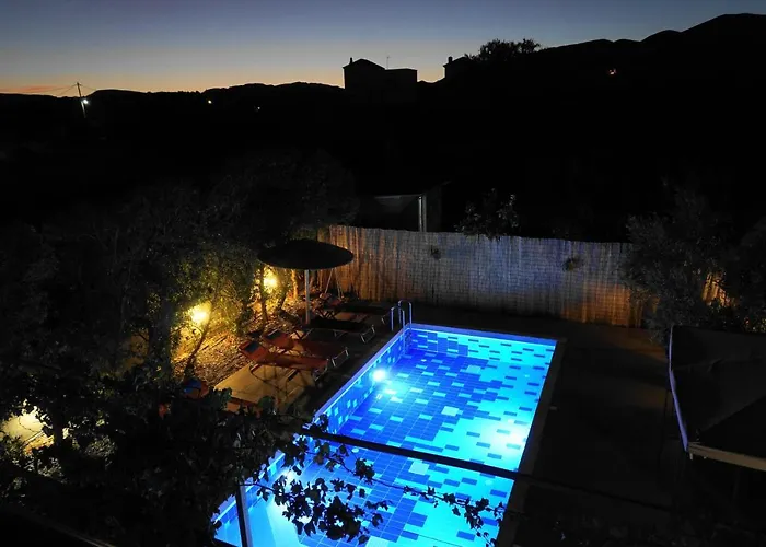 The Blue Leaf Family * Gennadi