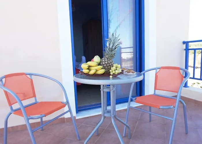 The Blue Leaf Family * Gennadi